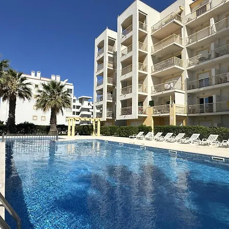 Wave - Shared Pool - 6 Guests - Διαμέρισμα